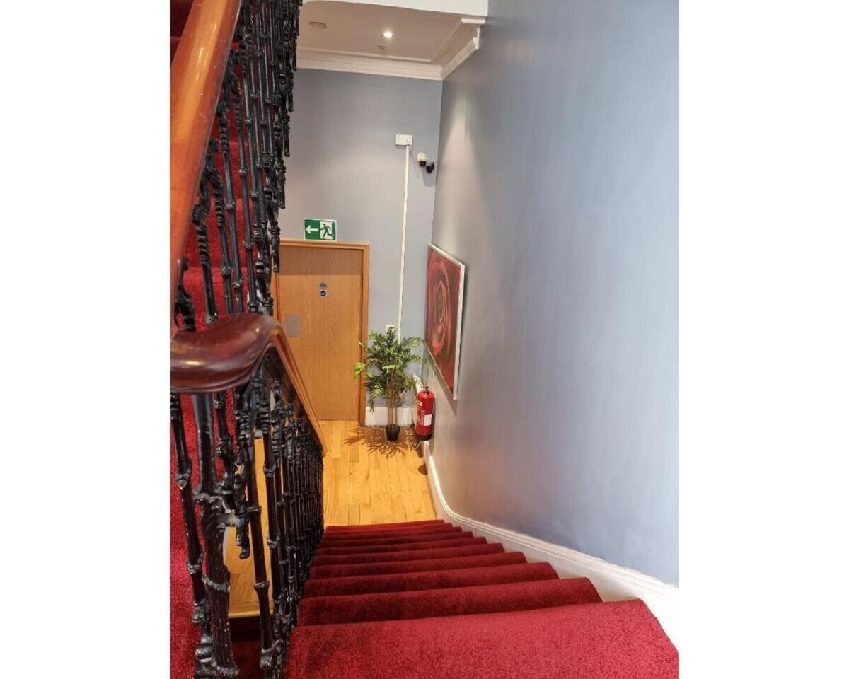 G3- Great Studio For 2 With Patio Near Hyde Park London Bagian luar foto