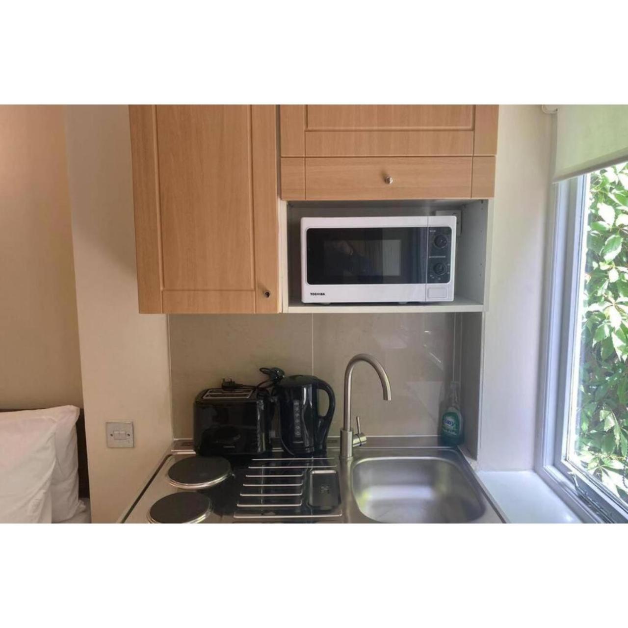 G3- Great Studio For 2 With Patio Near Hyde Park London Bagian luar foto